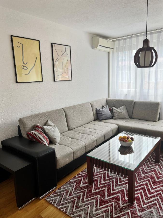 Hello Sa Apartment Сараево Экстерьер фото